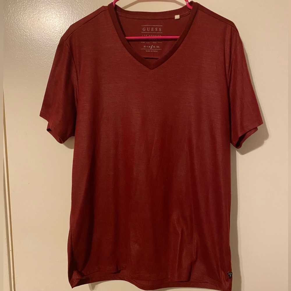 Guess v neck
